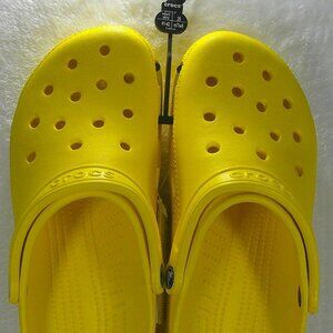 Classic Lemon Yellow Crocs Waterproof - Men's 8 / Women's 10 NWT